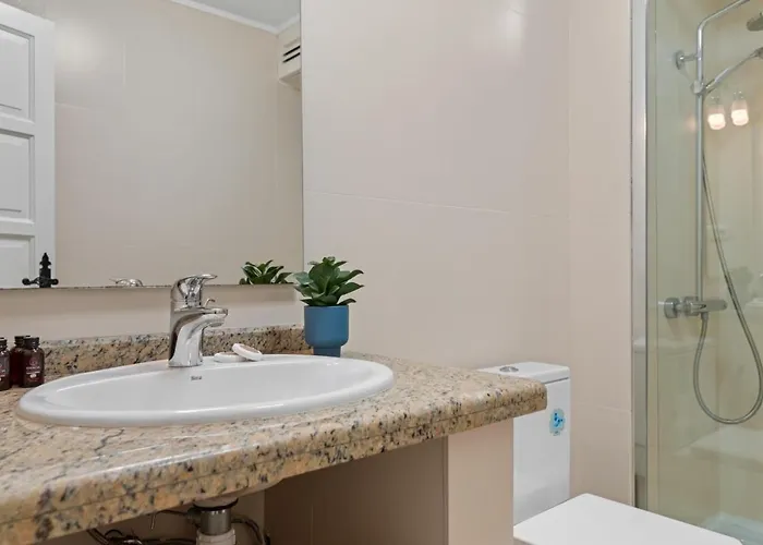 Junto Al Mar Ref 6 120 شقة ماربيا