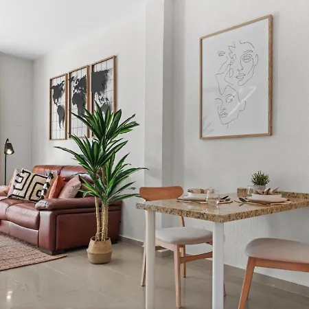 Junto Al Mar Ref 6 120 *